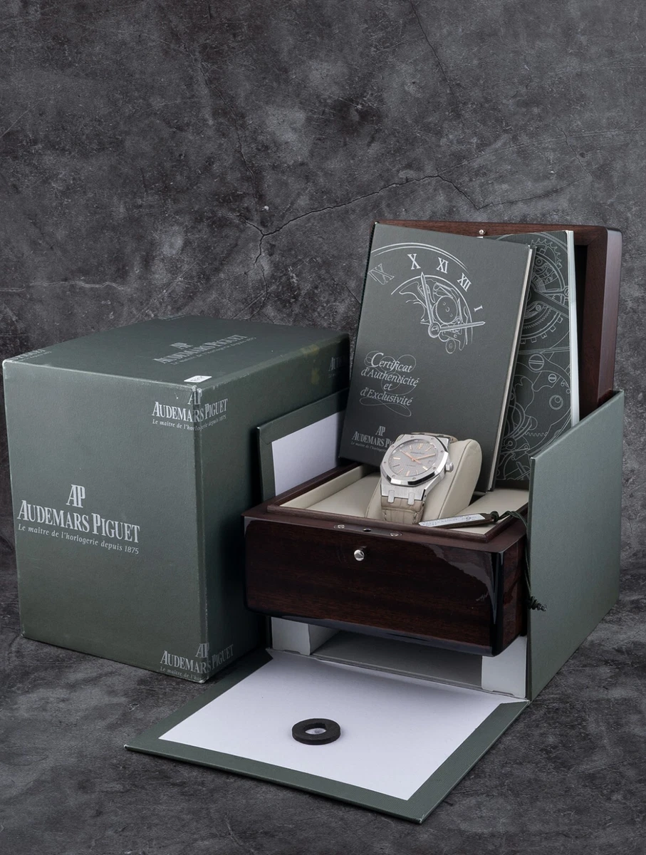 Audemars Piguet Royal Oak 39MM Platinum 15310PT Limited Edition of 75 pcs