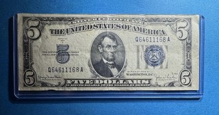 $5 1934 Silver Certificate Note AU/ UNC (1168)