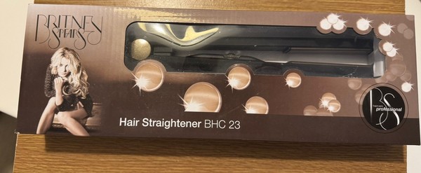 Plancha de pelo Britney Spears BHC 23 - Lidl 2014 nueva en caja sin usar 