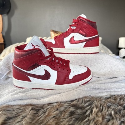 Nike Air Jordan 1 Mid SE Women's Sail Varsity