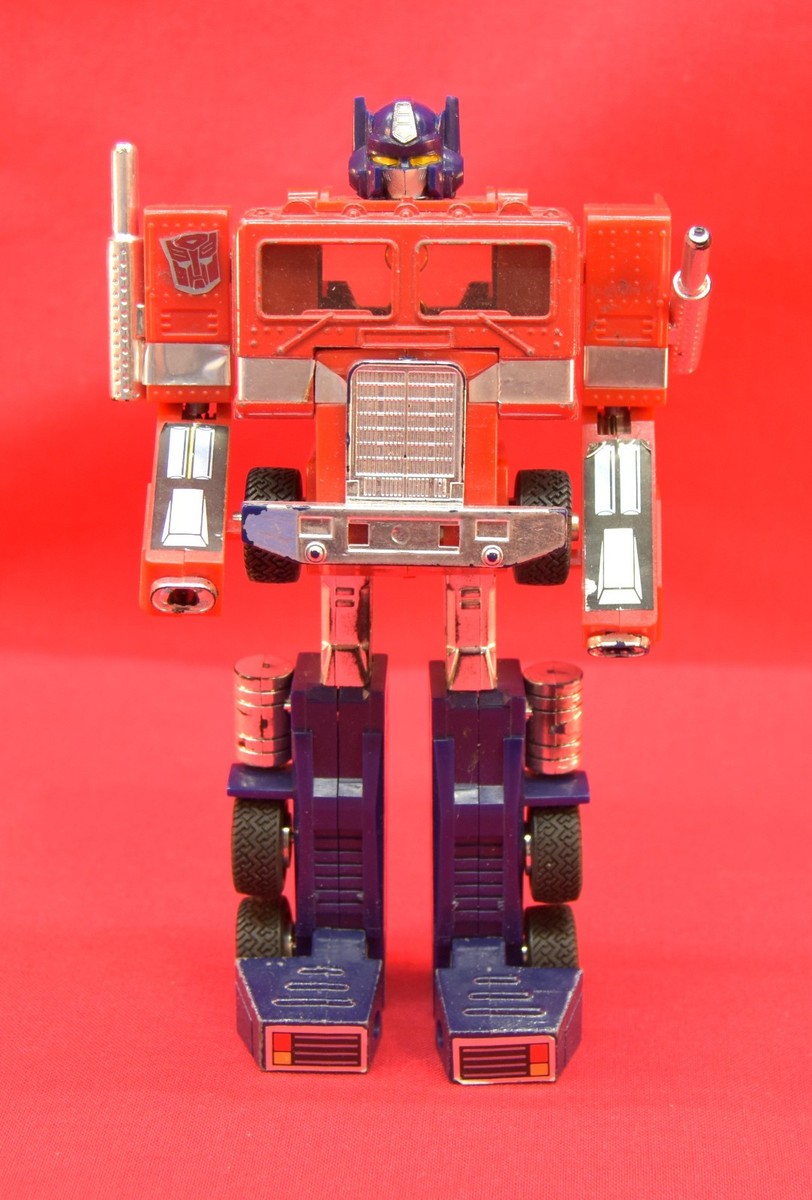 Reissue G1 Original Optimus Prime 1984 Vintage 1984 Transformers