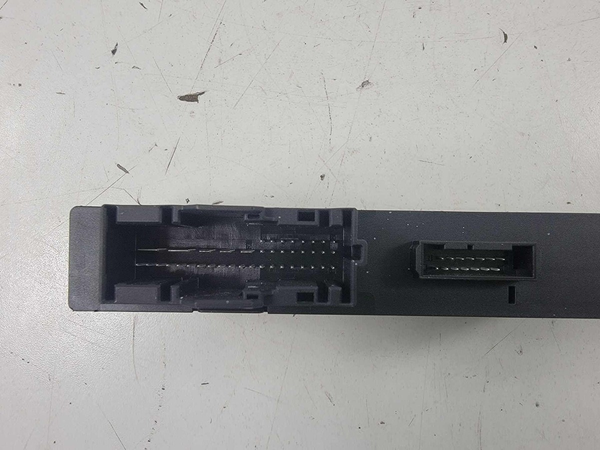 MOMOボス　  BMW　E90（2006/9～2011/12）　2013 楽天市場】MOMOボスBMW E90 2013 : Parts Hills