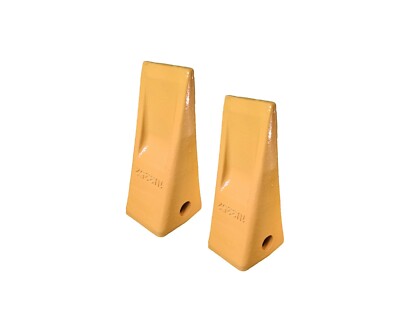 2 Bucket Standard Dirt Teeth, Fits CAT J350 Series, 1U3352