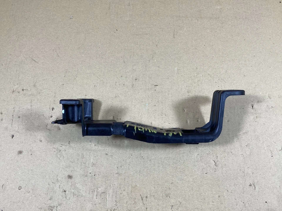 2011-2015 BMW M5 750i 750li INTERIOR COVER TRIM PLASTIC BRACKET 9225996 OEM . - Image 2 of 4