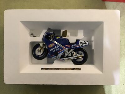 RARE Guiloy HONDA NIVEA RC-30 VFR750R Racing 1/10 Scale Motorcycle