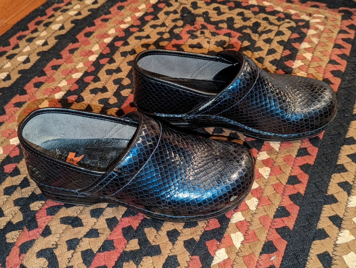 Dansko Womens XP Honey Comb Fish Scale Clogs Sz 40 9.5 10