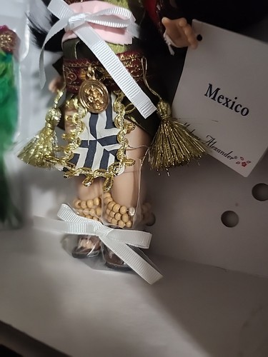 Madame Alexander Mexico Puppe 50450 Federkopfschmuck Neu Karton OHNE Deckel Hartfund - Bild 11 von 21