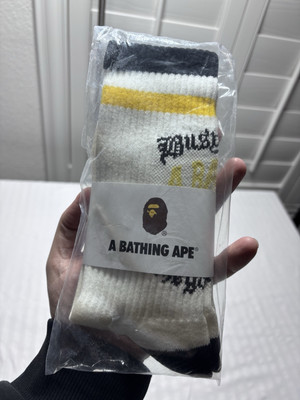 BAPE Bathing Ape New Logo Crew Socks-white/black  -Unisex-One size