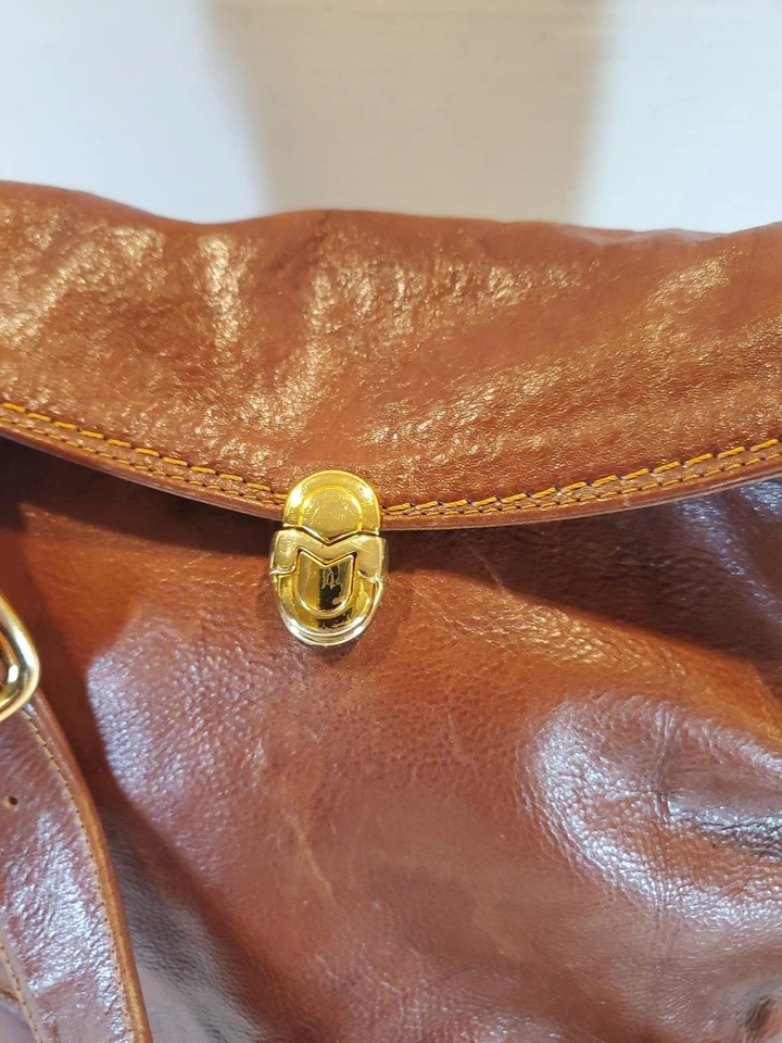 Marino Orlandi BOLSO DE HOMBRO TIPO CUBO MARRÓN Cuero Foto 2 de 4