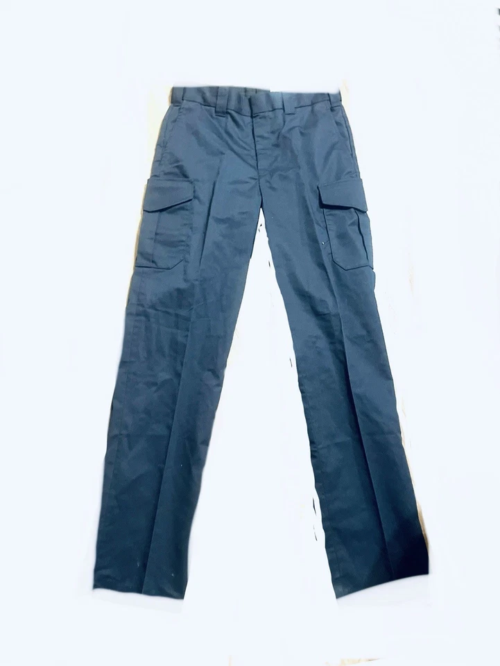Flying cross police uniform pants 6 pocket cargo 65%poly35% cotton orig$125 - Image 4 of 4