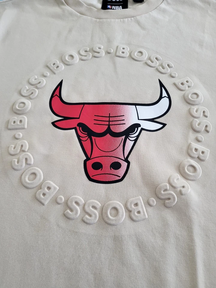 Hugo Boss x NBA Chicago Bulls Knit Sweatshirt Crewneck Embossed Sz XL Beige - Image 3 of 4