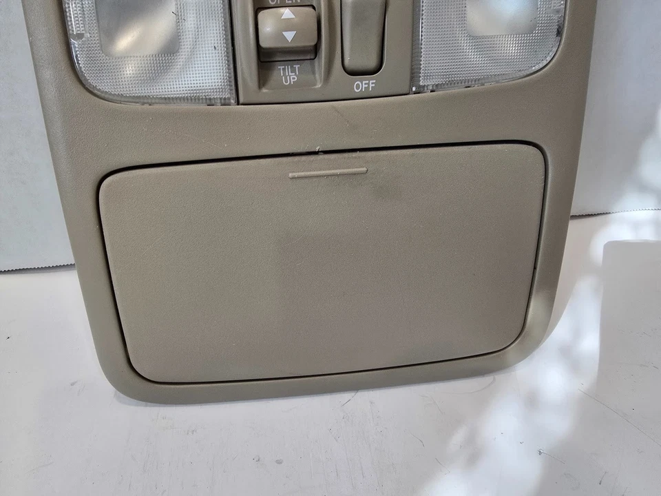 Toyota Highlander 2004-2007 consola superior cúpula luces mapa beige tostado OEM A096 Foto 3 de 4