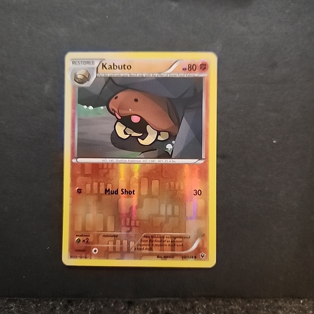 Kabuto Reverse Holo Uncommon XY - Fates Collide 38/124 LP