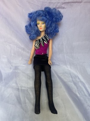 Hasbro 1985 Jem and The Misfits Stormer Doll Original Outfit Blue Hair