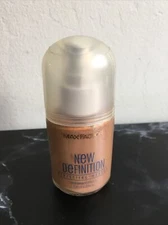 Max Factor New Definition Perfecting Makeup 1.25 oz 36 ml * Cool Bronze (Cool 5)