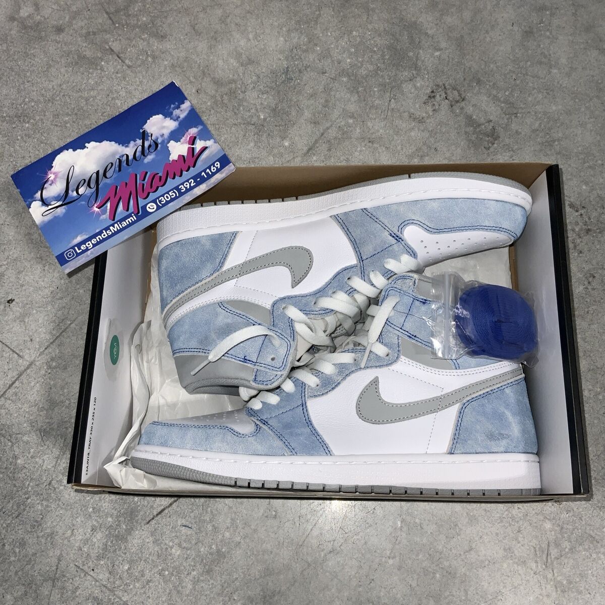 Jordan 1 Retro OG High Hyper Royal- Size 11.5/BRAND NEW/FAST Jordan 1 Retro OG High Hyper Royal- Size 11.5/BRAND NEW/FAST