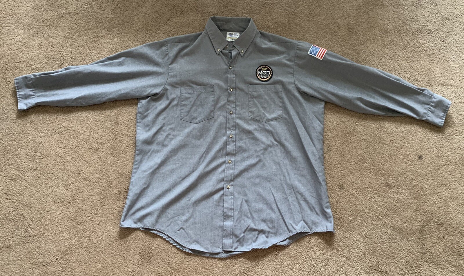 Miller Genuine Draft Gray Button Down Drivers Shi… - image 1