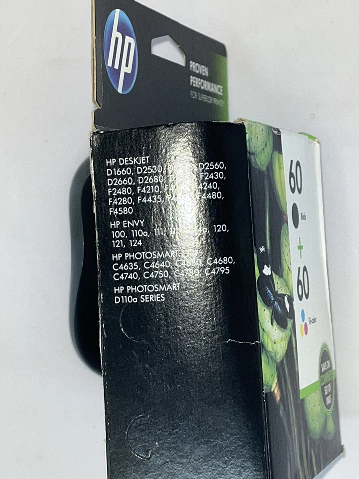 HP 60 Combo-Pack Cartuchos de Tinta Preto e Tricolor Expirados Maio 2015 Selados - Imagem 2 de 4