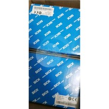 NEW SICK Safety laser scanner S30B-3011DA 1056429