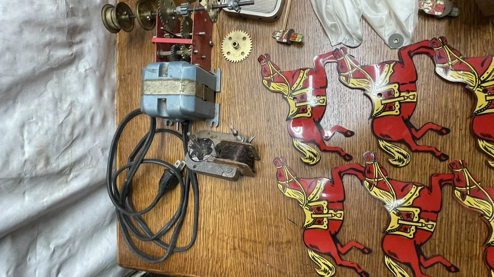 Juego de montador Gilbert 1949 101/2 parque de atracciones con caballos paracaídas hombres motor Foto 2 de 4