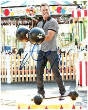 Matt Damon Signed Autographed 8x10 Photo ACOA