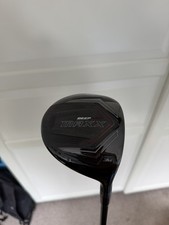 Wilson Deep Red Maxx RH Men’s 3 Wood Regular Graphite Shaft w/ Black/Red Cover