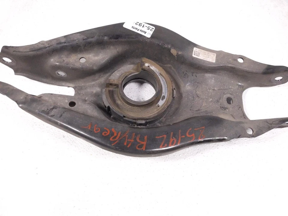 2013-2025 Mercedes-Benz C300 Rear Passenger Spring Seat Control Arm 206-352-01 - Image 3 of 4