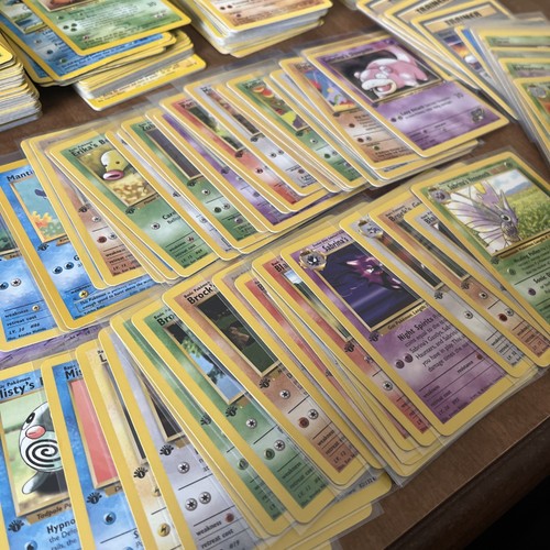 Vintage Pokemon Cards 1999 WOTC! 1st Edition Pack! Read Description - Picture 2 of 3