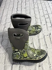 Bogs Women's Classic Paisley Mid Boots Size US 6/EURO 37