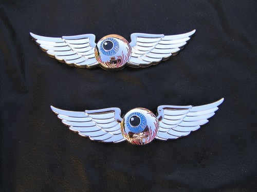 FLYING EYEBALL PAIR BADGES for UK Emblem Winged EYE Classic Movie Rat Fink etc - Picture 5 of 5