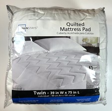 Mainstays Quilted Mattress Pad - Twin 39" x 75" - Fits Mattresses Up To 17  Deep