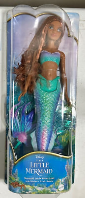 Disney the Little Mermaid Ariel Fashion Doll with Signature Outfit