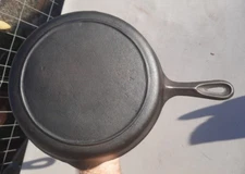 BSR  No. 7 Cast Iron Skillet