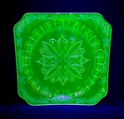 Vintage 1930's Green Uranium 9” Depression Glass Plate Glows
