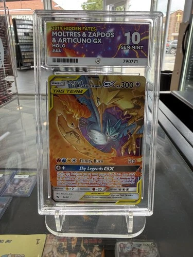 Moltres & Zapdos & Articuno GX 44/68 Hidden Fates ACE 10