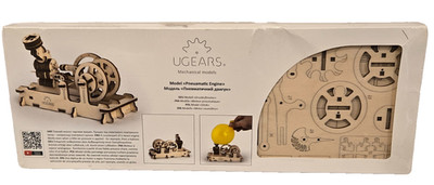 UGears Plywood Engine Collectible Mechanical Model
