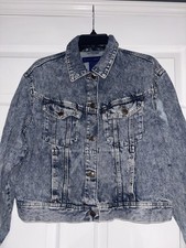 Casual Designs Blue Denim Jacket Medium Collared Pockets Long Sleeve Women