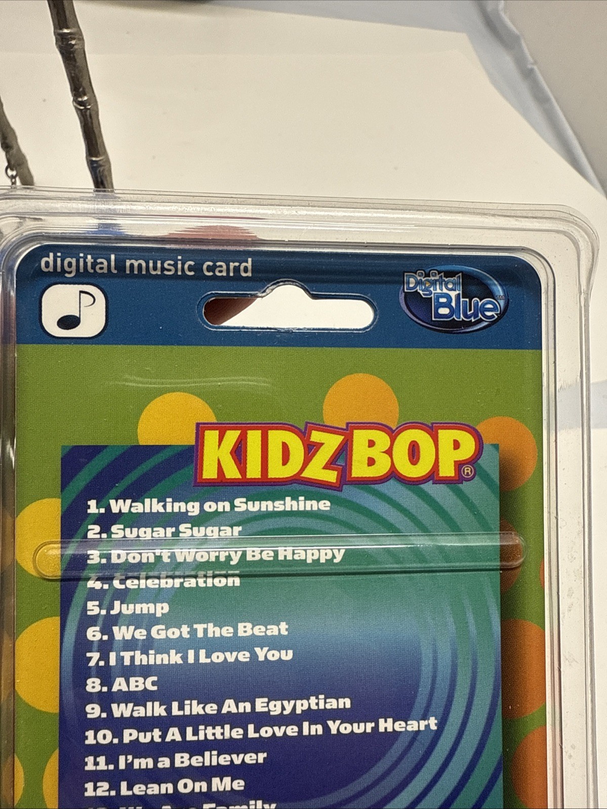 Disney Mix Stick Digital Music MP3 WMA Player 2008 Holds 500 song 1GB NEW Blue