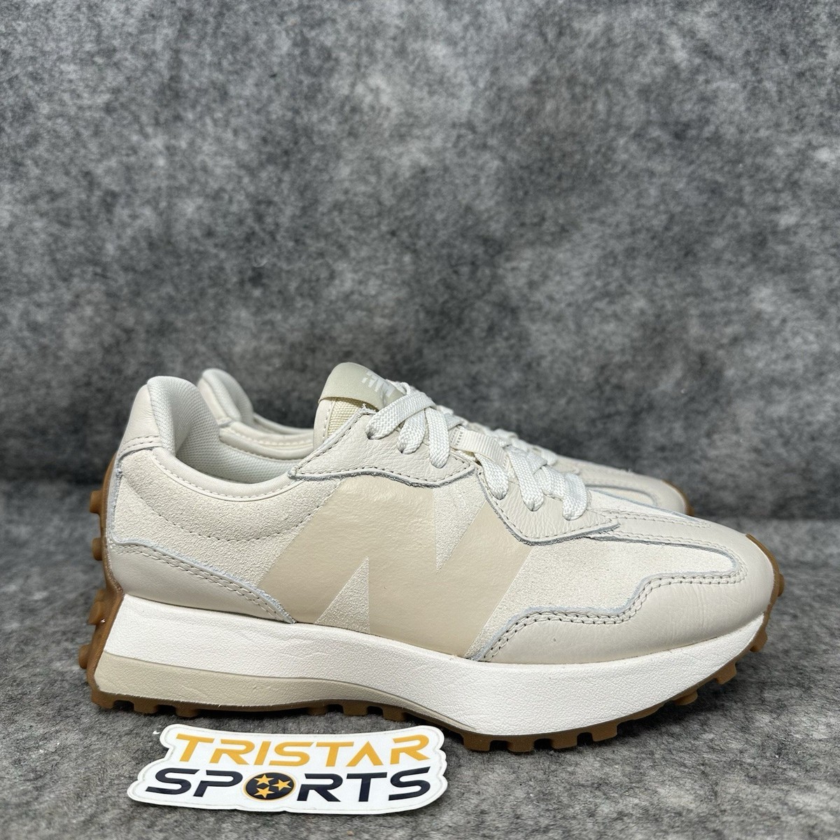 New Balance 327 Sneakers Womens Size 11.5 Beige Grey Gum