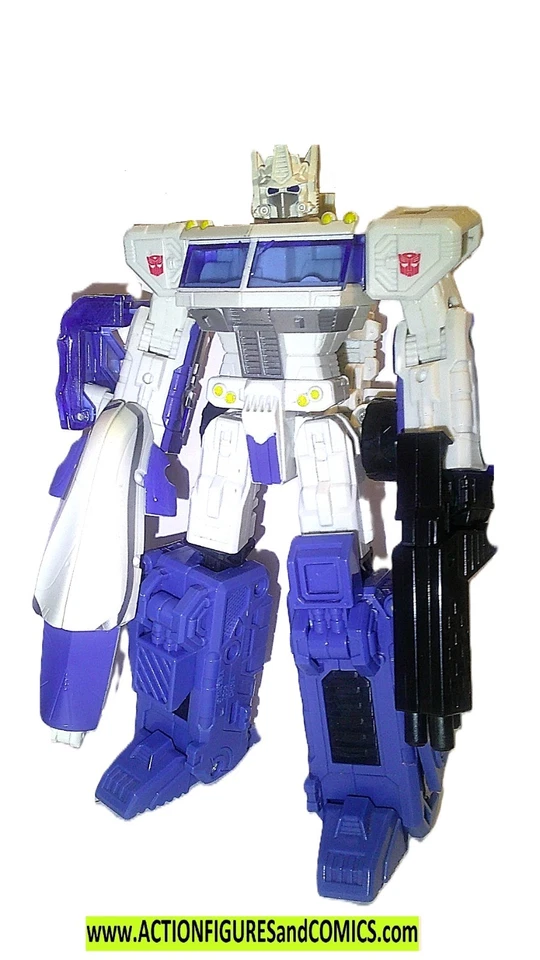 Transformers Classics ULTRA MAGNUS 2006 Target generations white optimus prime - Image 4 of 4