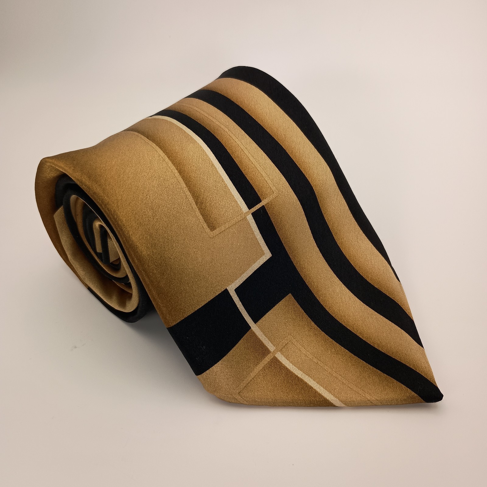 Stafford Gold And Black 100% Silk Men's Tie