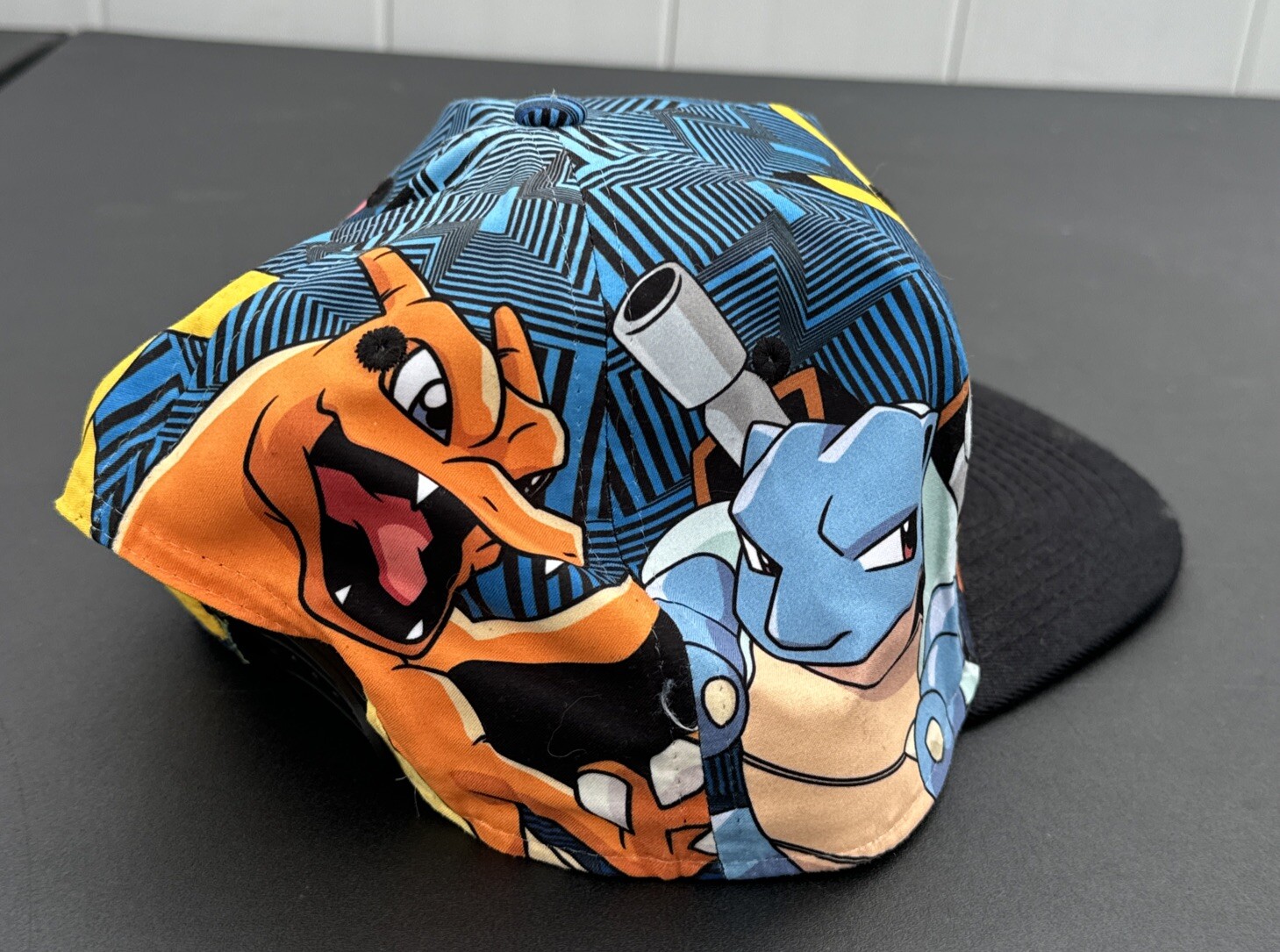 Picture 4 of 6