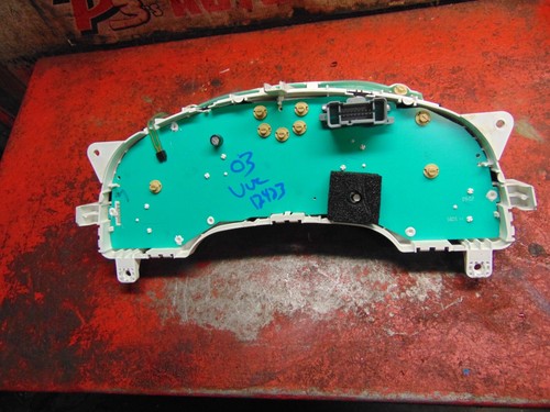 02 03 Saturn Vue speedometer instrument gauge cluster 22688555 - Picture 9 of 9