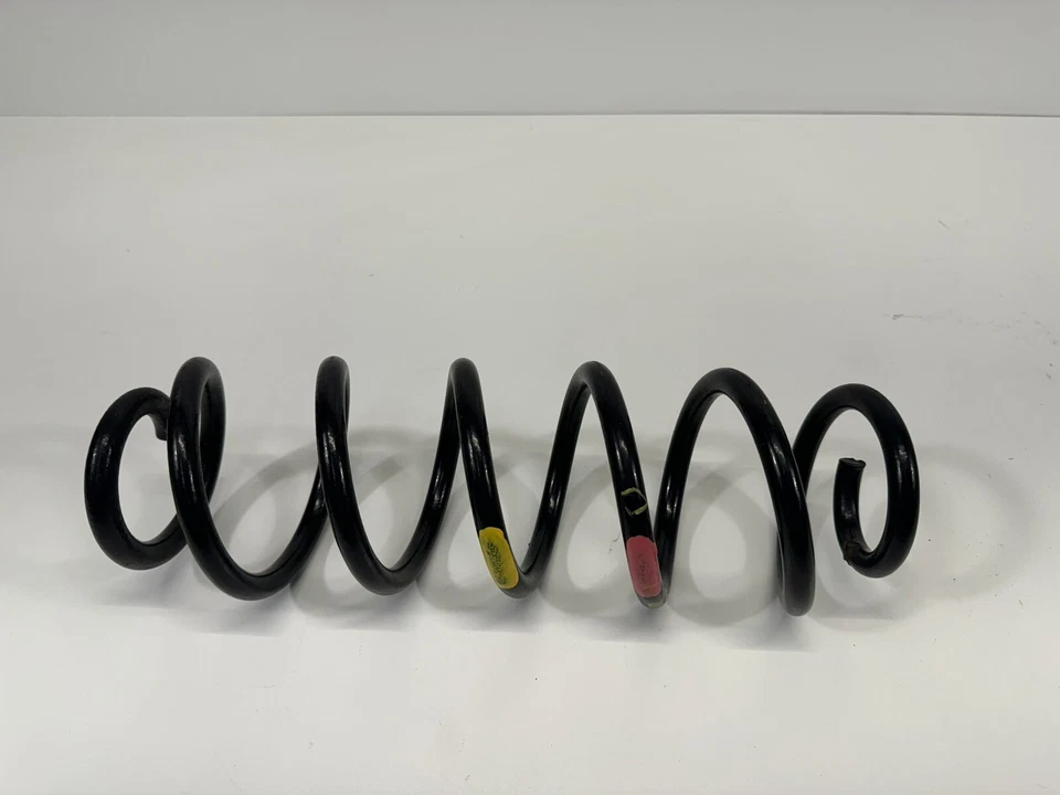 Toyota Prius 2016-2018 suspensión trasera derecha muelle helicoidal OEM Foto 3 de 4