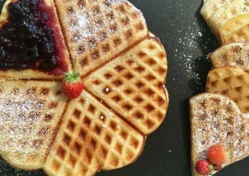 Piastra per Waffle Cialde CUORE Elettrica Antiaderente Automatica 1000W HM-5866 - Foto 4 di 6