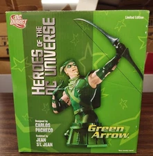DC Direct - Heroes Of The DC Universe - Green Arrow (Limited Edition 1544/3000)