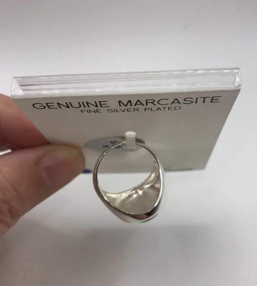 Pretty Marsala  Silver Plated Mother of Pearl & Marcasite Ring US SZ 8 - Image 2 of 3