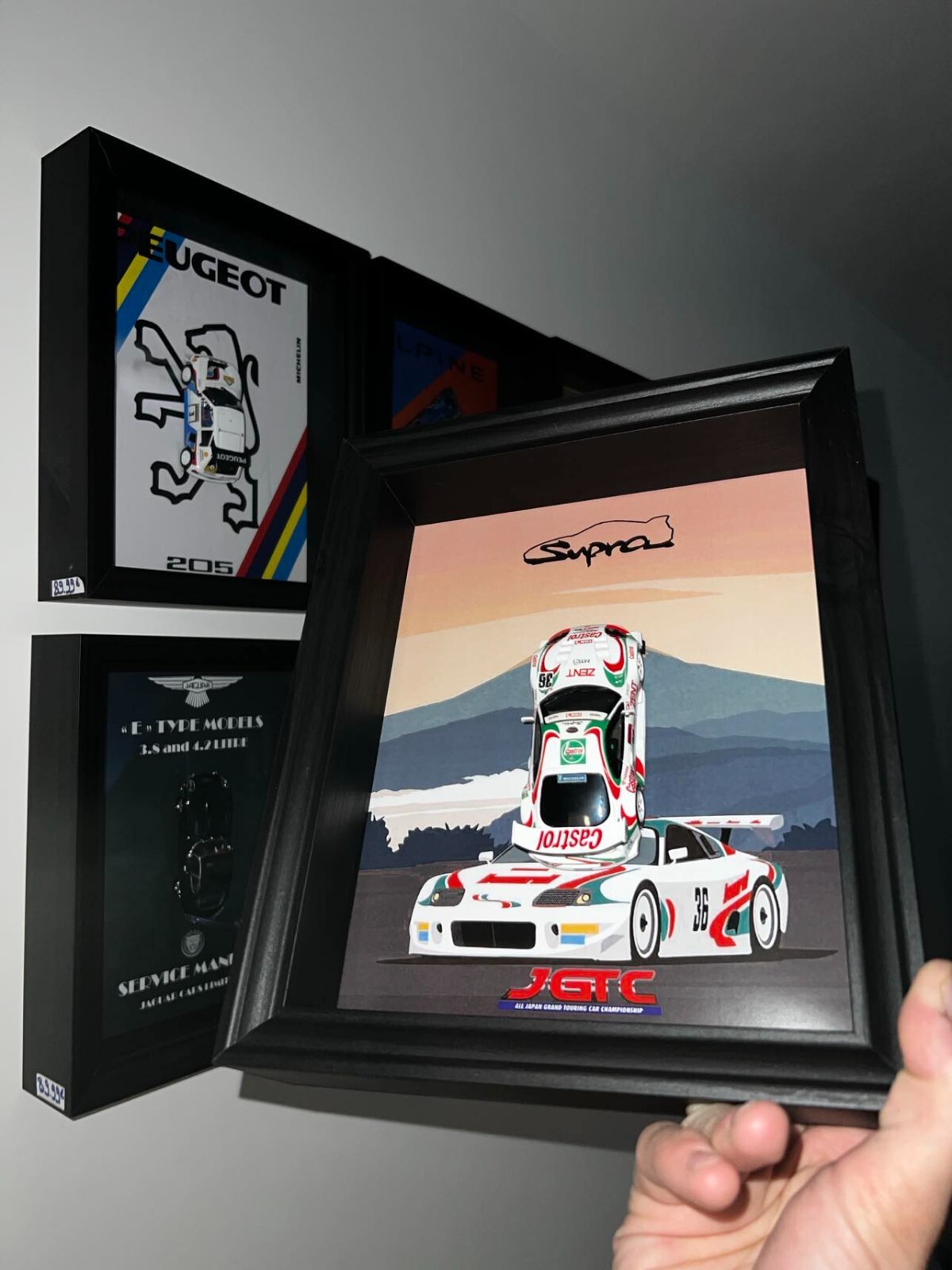 Cadre auto Toyota SUPRA Castrol JGTC 1/43 idée cadeau idéale pour homme fan de tuning