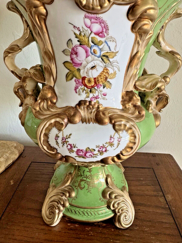 Chelsea House Urn w Handles & Lid Green Gold Floral & Courting Couple Ceramic - Picture 3 of 21