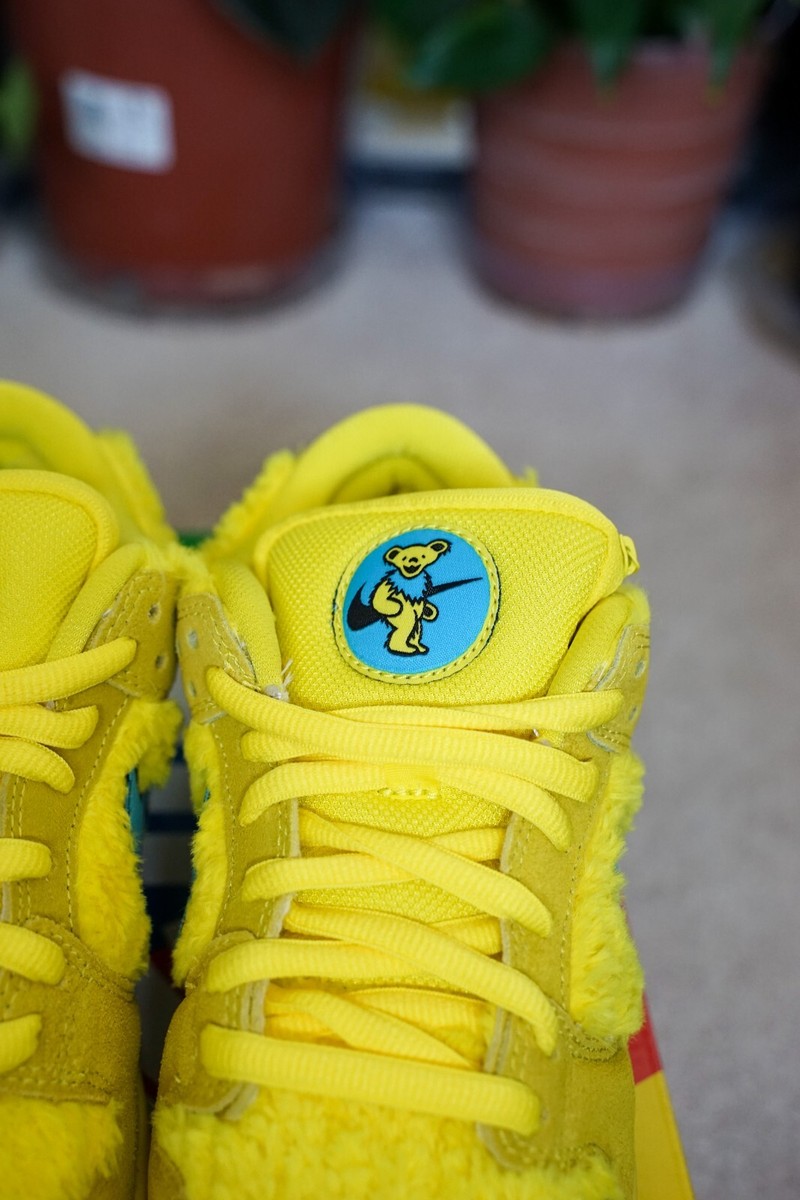Nike Dunk Low SB x Grateful Dead Yellow Bear 2020 Size 8.5